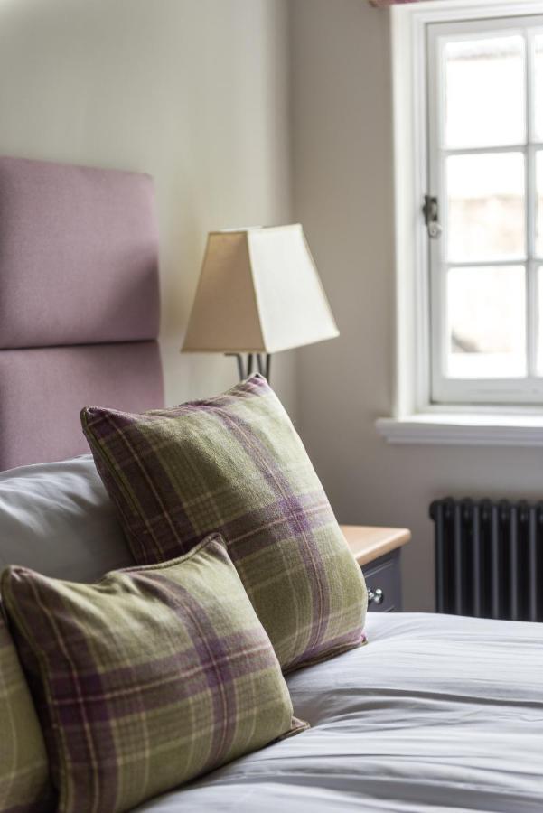 Amazing Penthouse, Stunning Views, Castle 2 Mins Apartment Edinburgh Ngoại thất bức ảnh
